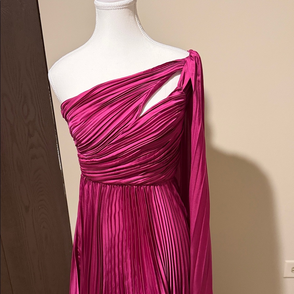 Minuet Petite Magenta One-Shoulder Dress - Picture 2 of 5